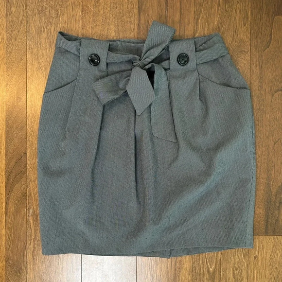 Grey Skirt from French Brand Morgan Sz. 40 (US 8) - Picture 1 of 4